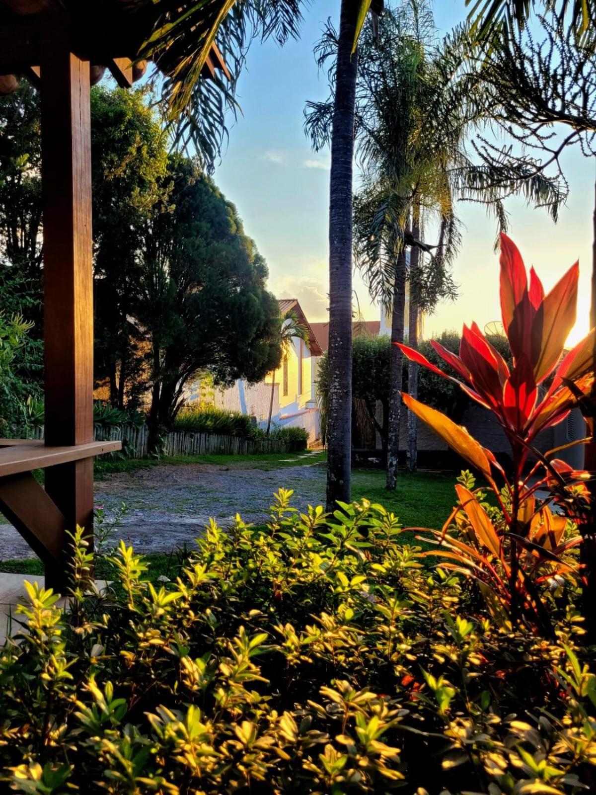 Vila Da Praca Pousada Capitólio Buitenkant foto